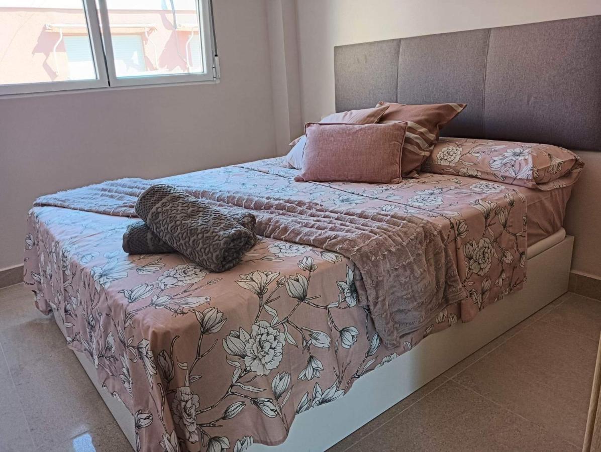 Apartamento Alejandro Gandia Playa Con Vistas Al Mar, Parking! Playa de Gandia Eksteriør billede