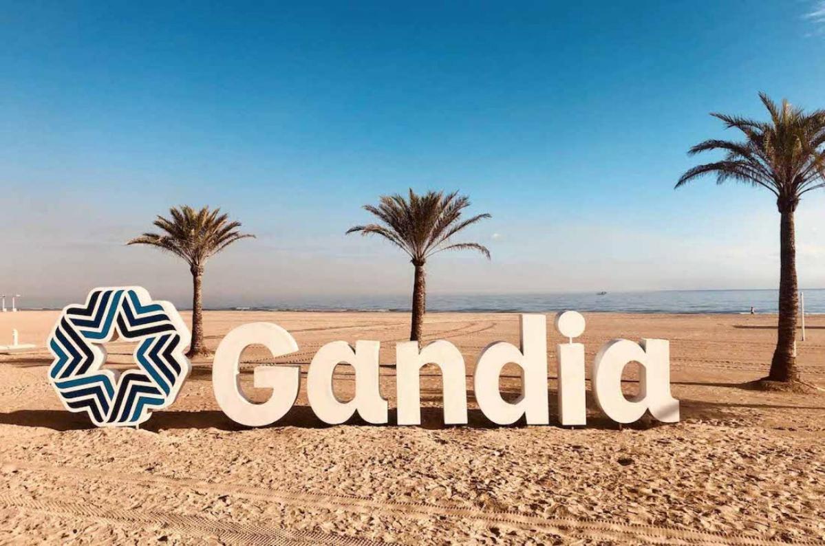 Apartamento Alejandro Gandia Playa Con Vistas Al Mar, Parking! Playa de Gandia Eksteriør billede